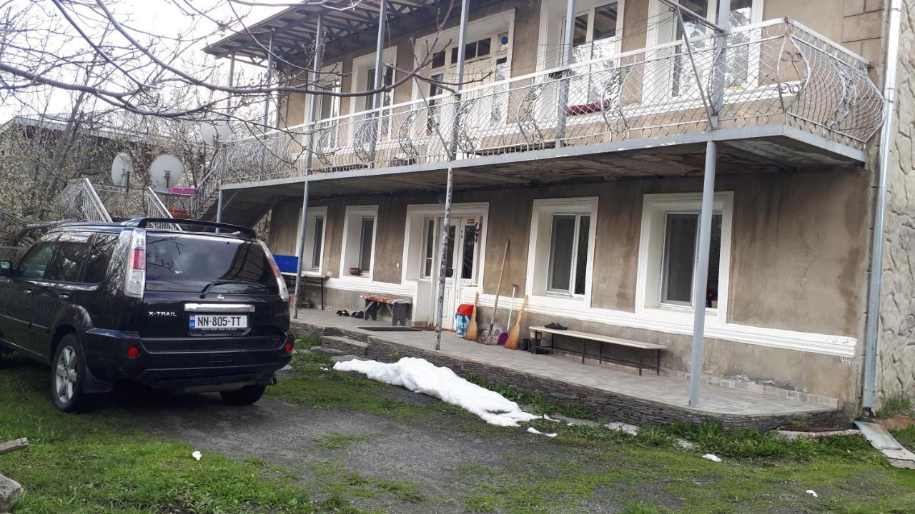 Veriko'S Guest Hause Kazbegi Bagian luar foto
