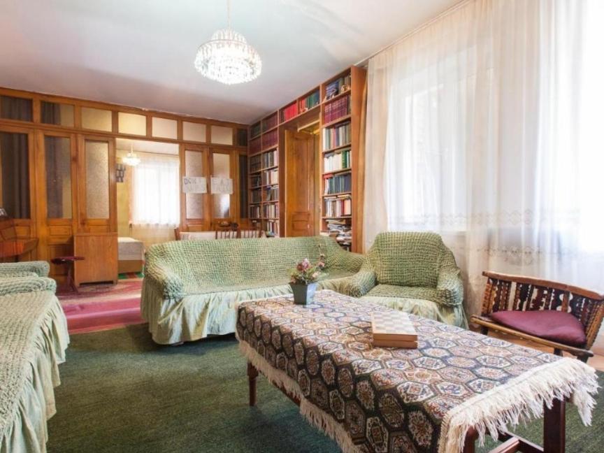 Veriko'S Guest Hause Kazbegi Bagian luar foto