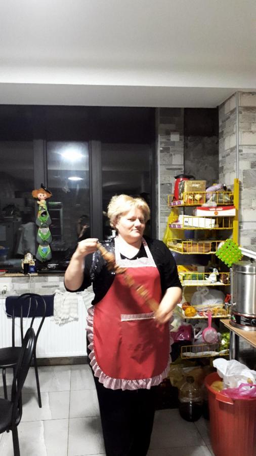 Veriko'S Guest Hause Kazbegi Bagian luar foto